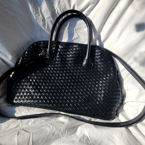 Soprano black woven vegan leather bag